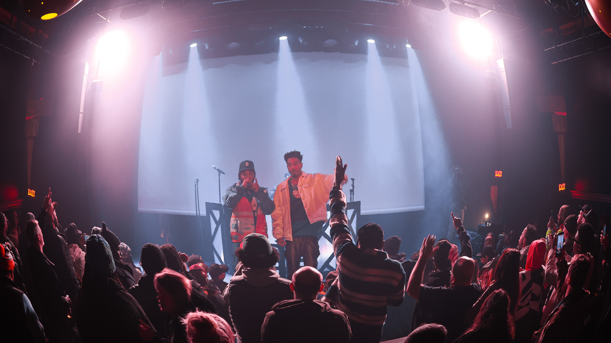 TheCoolKids.EmanBates